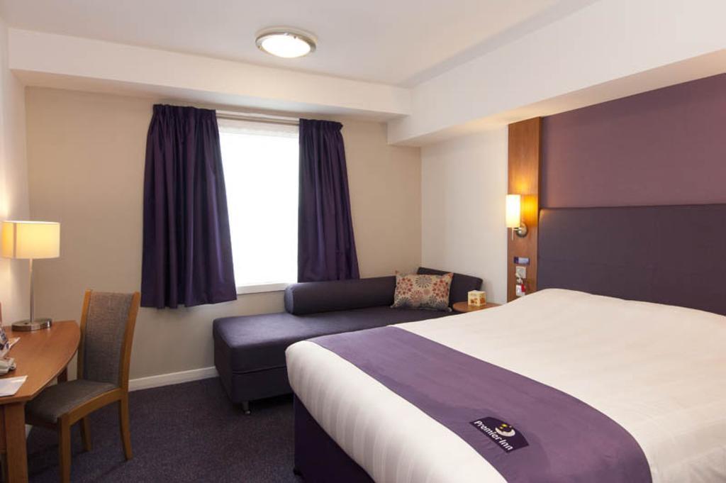 Premier Inn Newcastle - Metro Centre Gateshead Szoba fotó